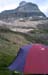 Gabietos_Tallon_Casco045 Acampada al pla del Sumidero (2400m) amb el Casco al fons